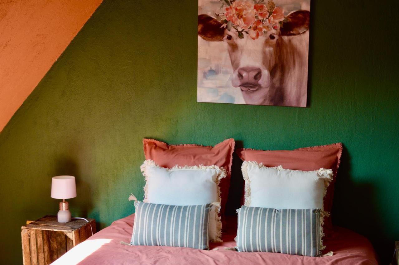 Bed and Breakfast La Pichonniere Isigny-le-Buat Екстер'єр фото